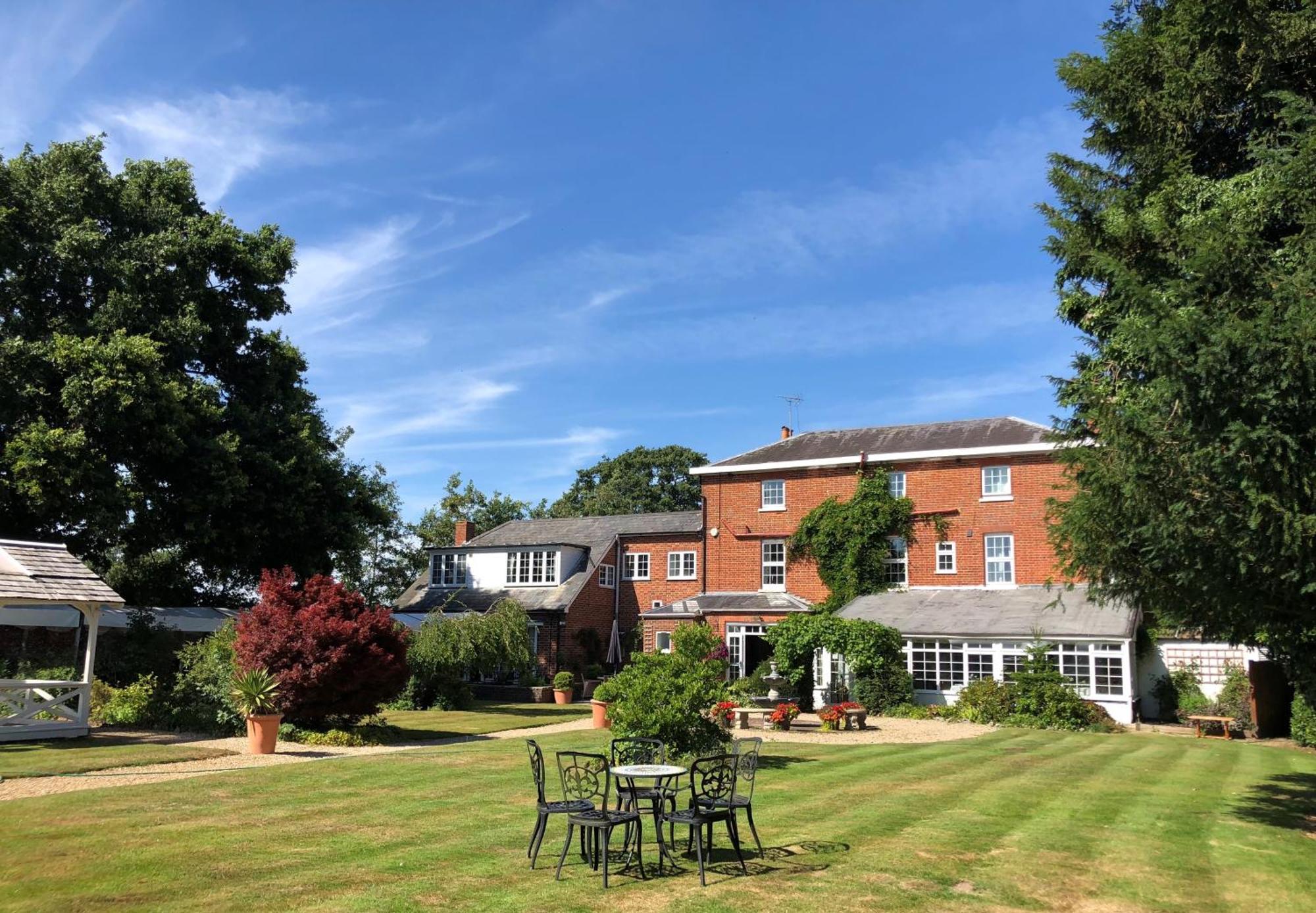 The Mill House Hotel Reading Luaran gambar