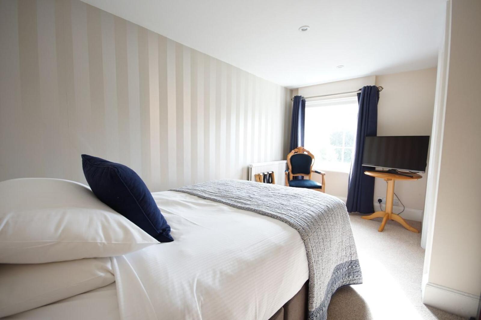 The Mill House Hotel Reading Luaran gambar