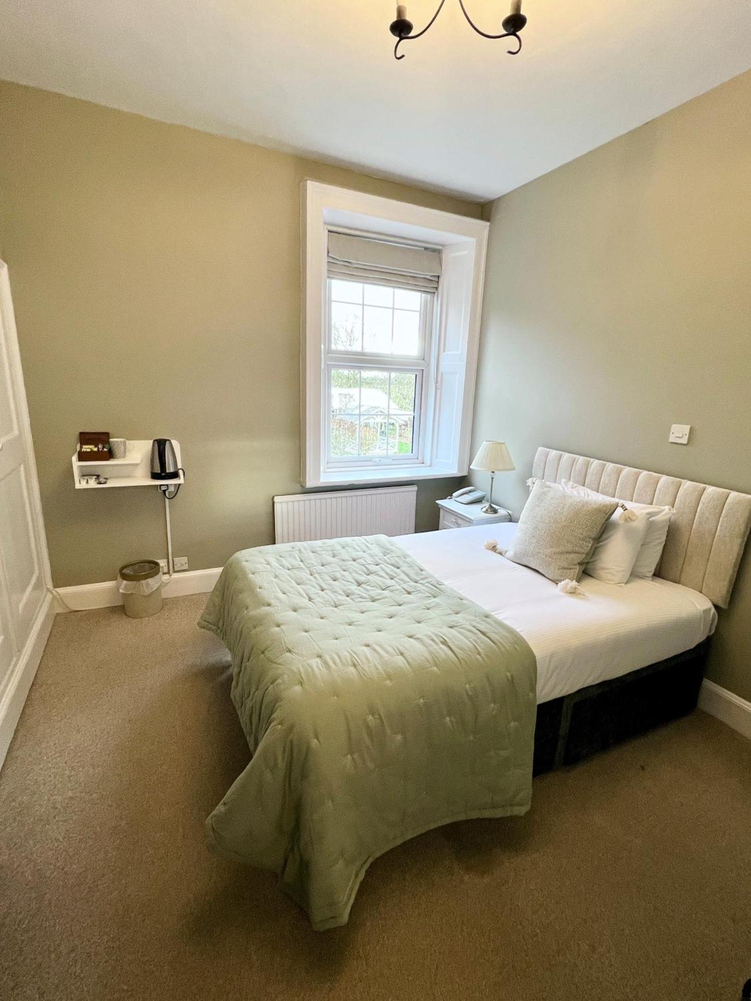The Mill House Hotel Reading Luaran gambar