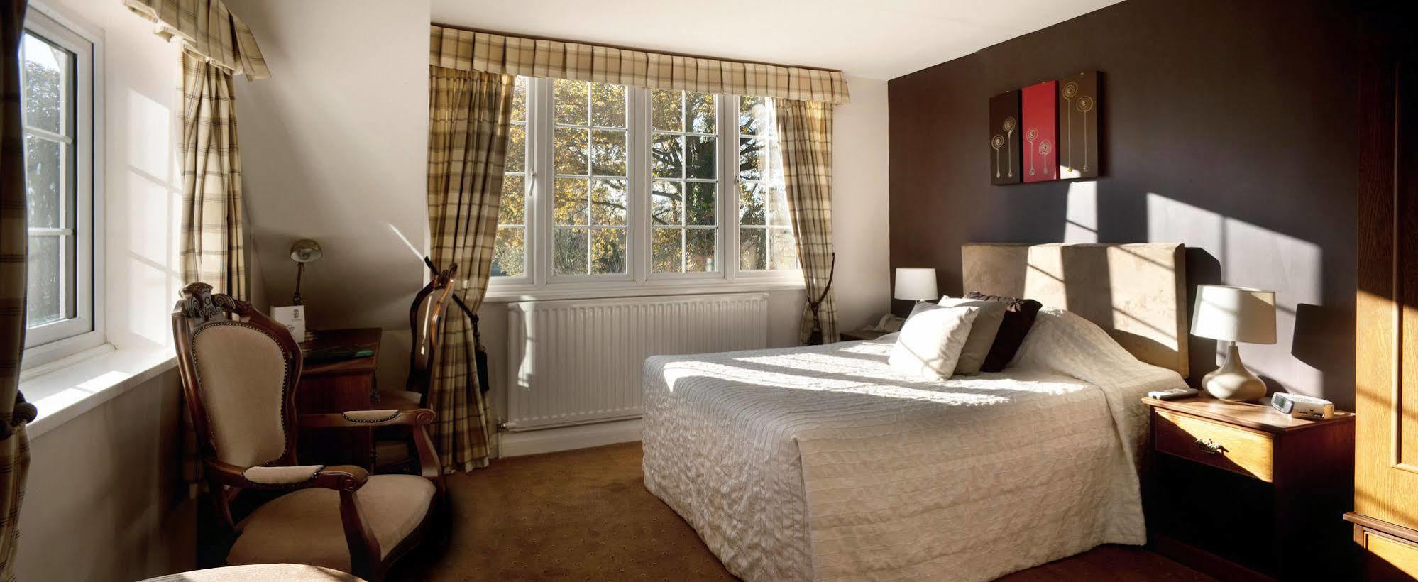 The Mill House Hotel Reading Luaran gambar