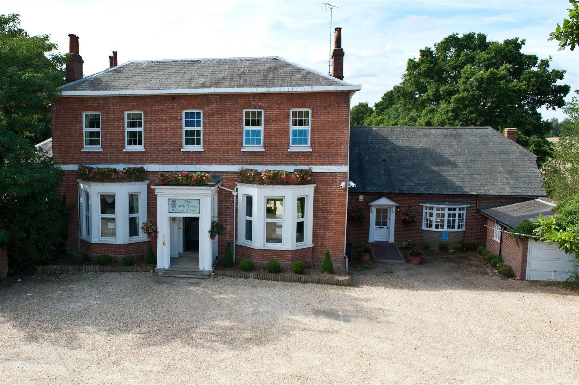 The Mill House Hotel Reading Luaran gambar